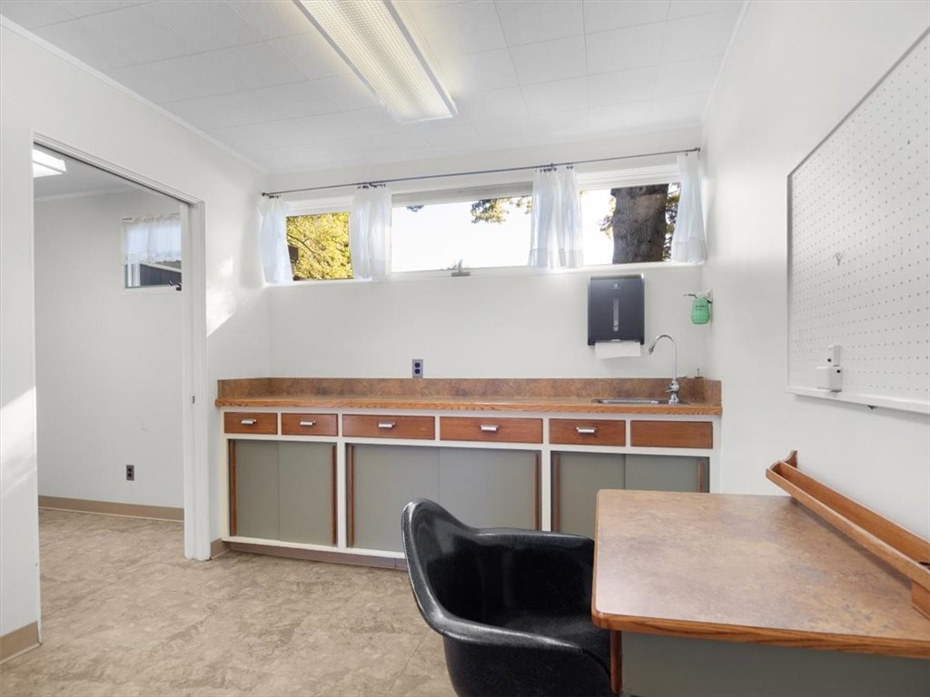 5973 Walworth Road Ontario, NY 14519 - Photo 15 of 44