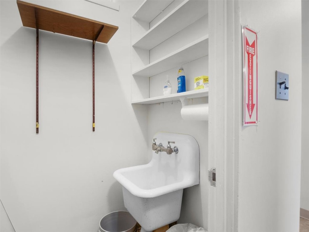 5973 Walworth Road Ontario, NY 14519 - Photo 19 of 44