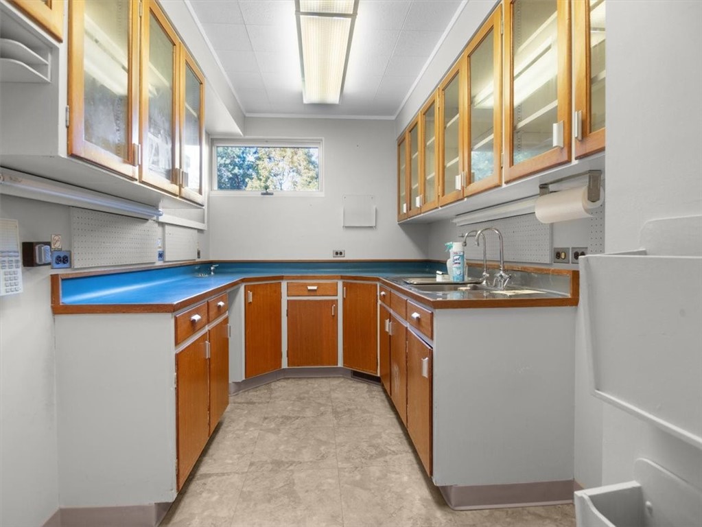 5973 Walworth Road Ontario, NY 14519 - Photo 8 of 44