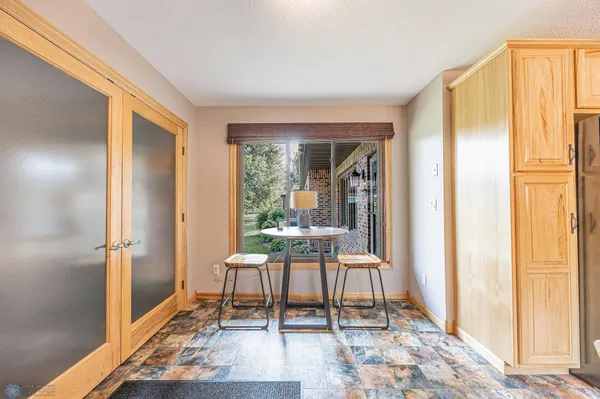 $415,000 | 204 Oxbow Circle, Oxbow, ND 58047