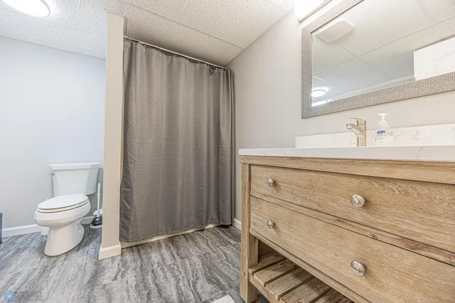 $460,000 | 204 Oxbow Circle, Kindred, ND 58047