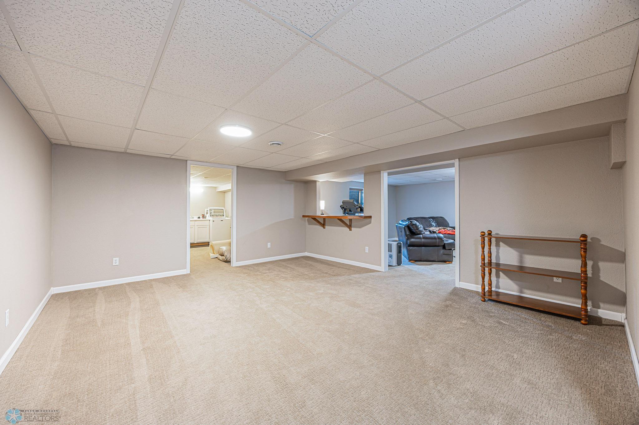 204 Oxbow Circle Kindred, ND 58047 - Photo 19 of 43