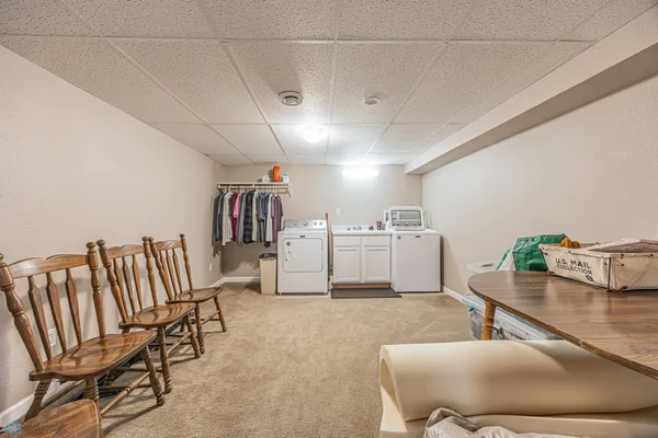 $415,000 | 204 Oxbow Circle, Oxbow, ND 58047