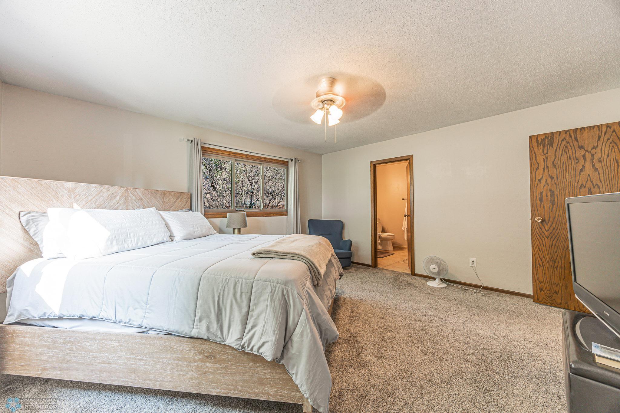 204 Oxbow Circle Kindred, ND 58047 - Photo 24 of 43