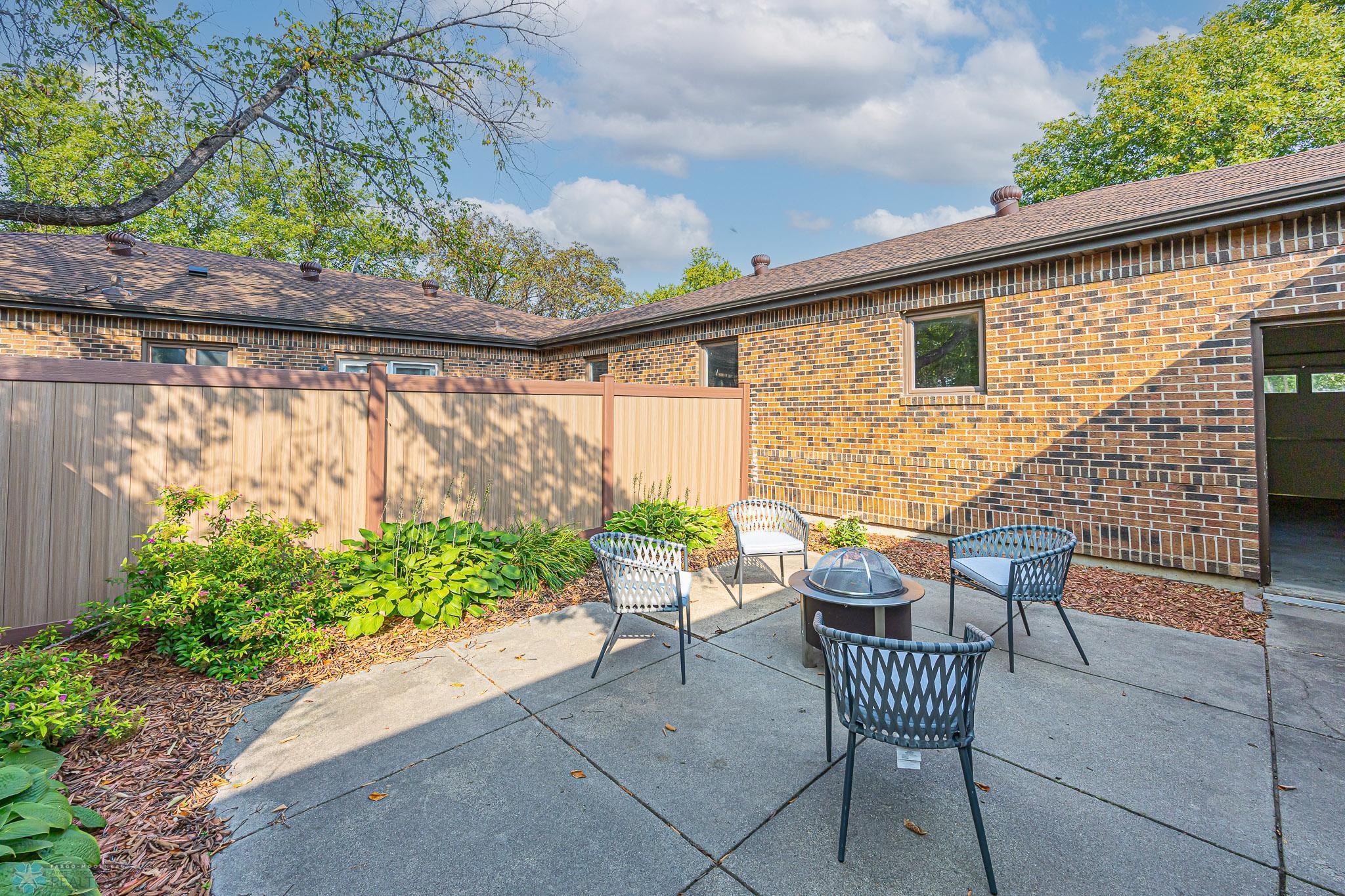 204 Oxbow Circle Kindred, ND 58047 - Photo 35 of 43