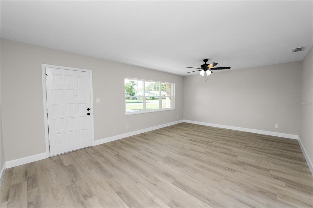 1208 Blake Avenue Auburndale, FL 33823 - Photo 10 of 31