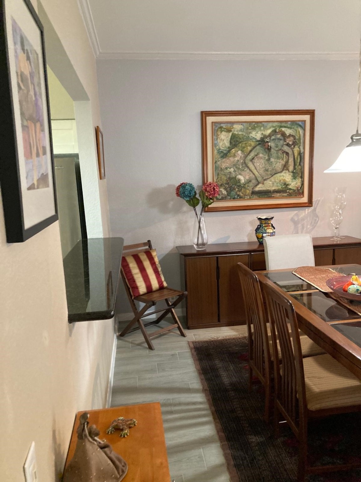 1623 Prairie Grove Drive Houston, TX 77077 - Photo 10 of 50 a living room with furniture and a flat screen tv