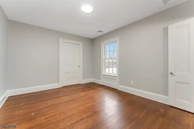 $2,850 | 100 Old Highway 28, Whitehouse Station, NJ 08889