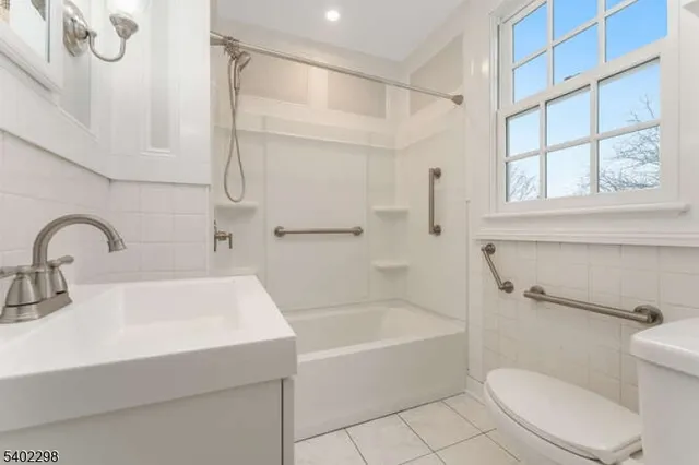 $2,850 | 100 Old Highway 28, Whitehouse Station, NJ 08889