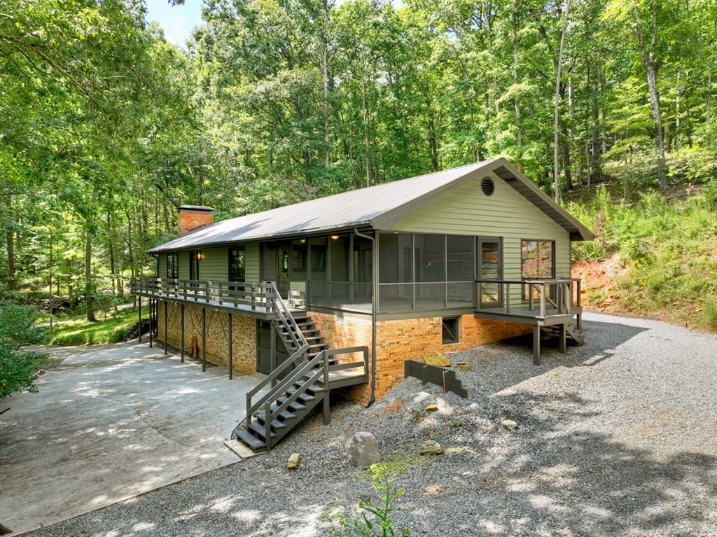 260 Flt Crk Crossing Blue Ridge, GA 30513 - Photo 1 of 64 Main View