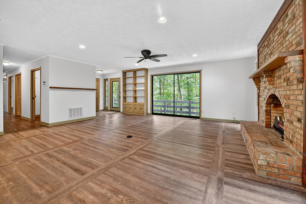 260 Flt Crk Crossing Blue Ridge, GA 30513 - Photo 6 of 64 Gigantic Screened in Porch