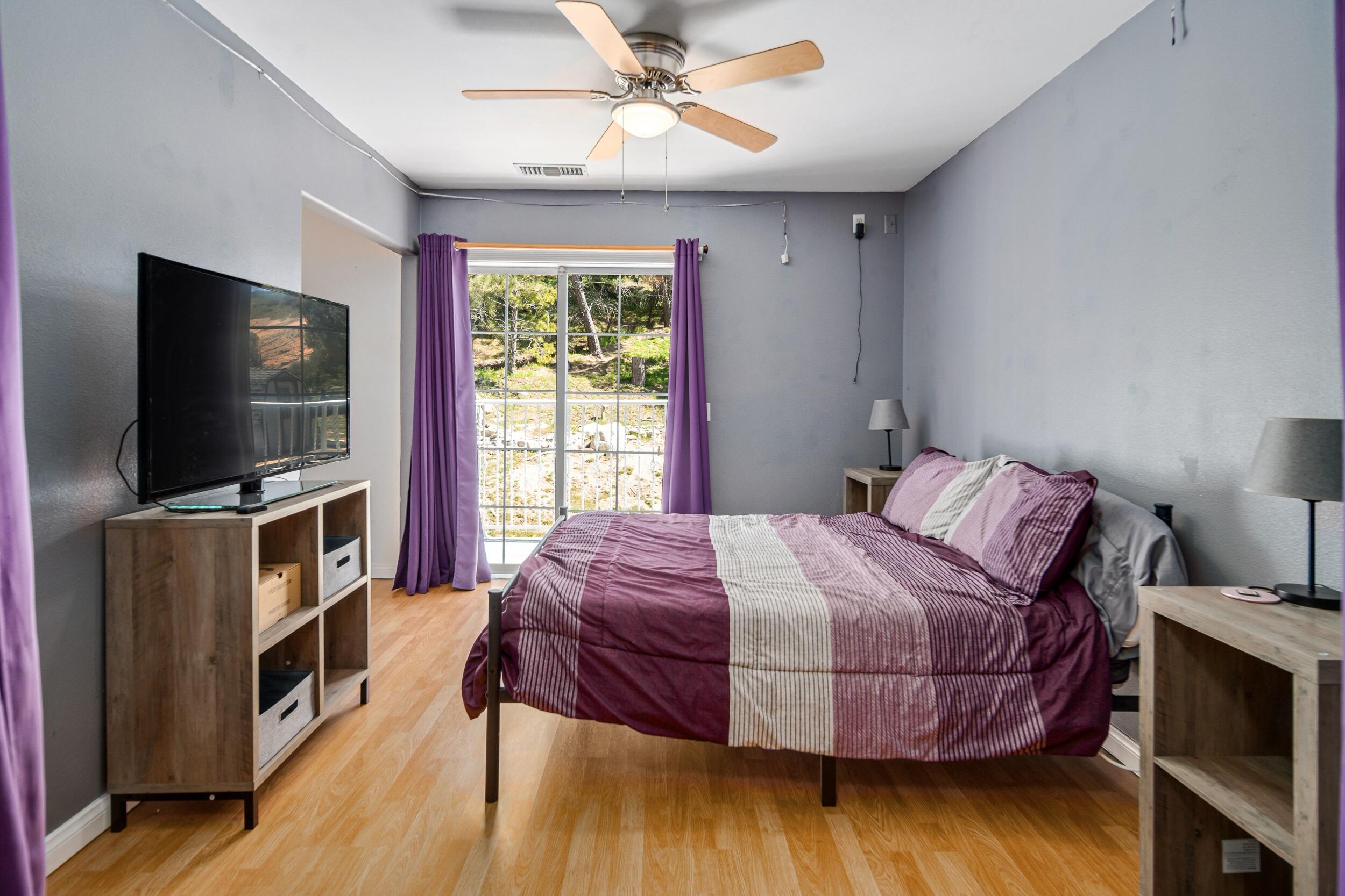 43308 Lookabout Road Lake Hughes, CA 93532 - Photo 23 of 37 Guest Bedroom #2