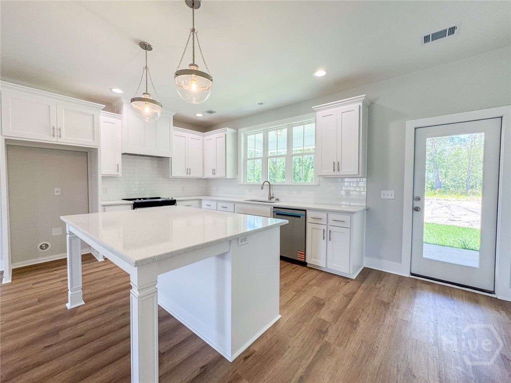 712 Stone Court Midway, GA 31320 - Photo 7 of 22