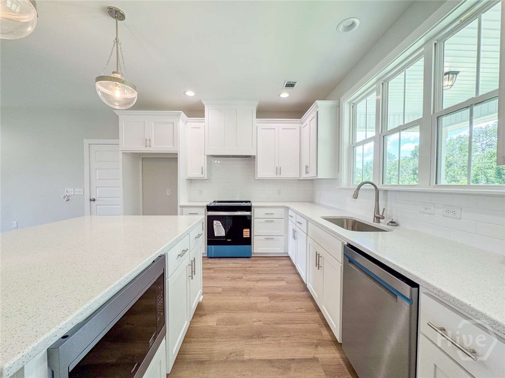 712 Stone Court Midway, GA 31320 - Photo 8 of 22