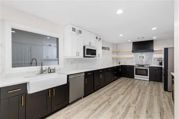 $1,249,000 | 3350 Wildwood Road, Suwanee, GA 30024
