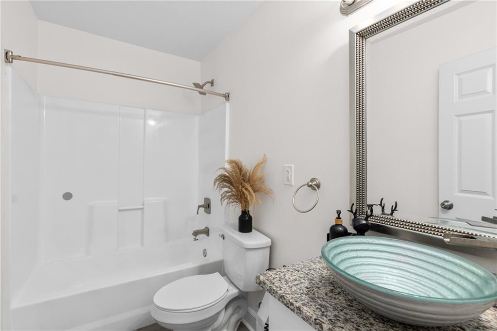 3350 Wildwood Road Suwanee, GA 30024 - Photo 37 of 91