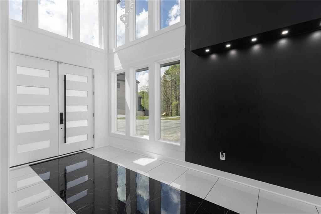 3350 Wildwood Road Suwanee, GA 30024 - Photo 10 of 91