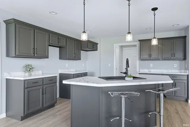 $369,900 | 15433 Brimwillow Drive, Huntertown, IN 46748