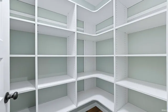 $369,900 | 15433 Brimwillow Drive, Huntertown, IN 46748