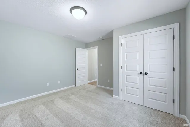 $369,900 | 15433 Brimwillow Drive, Huntertown, IN 46748