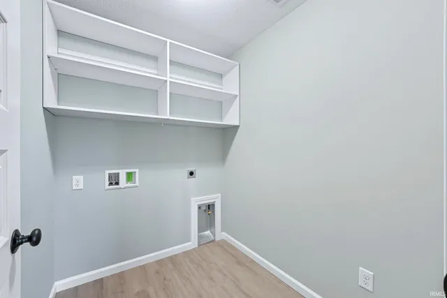 $369,900 | 15433 Brimwillow Drive, Huntertown, IN 46748