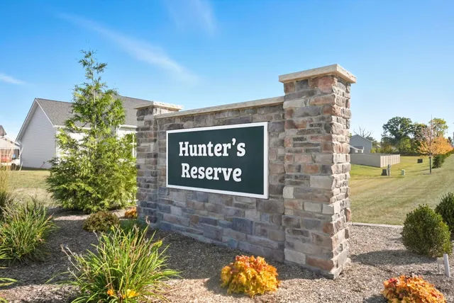 $369,900 | 15433 Brimwillow Drive, Huntertown, IN 46748