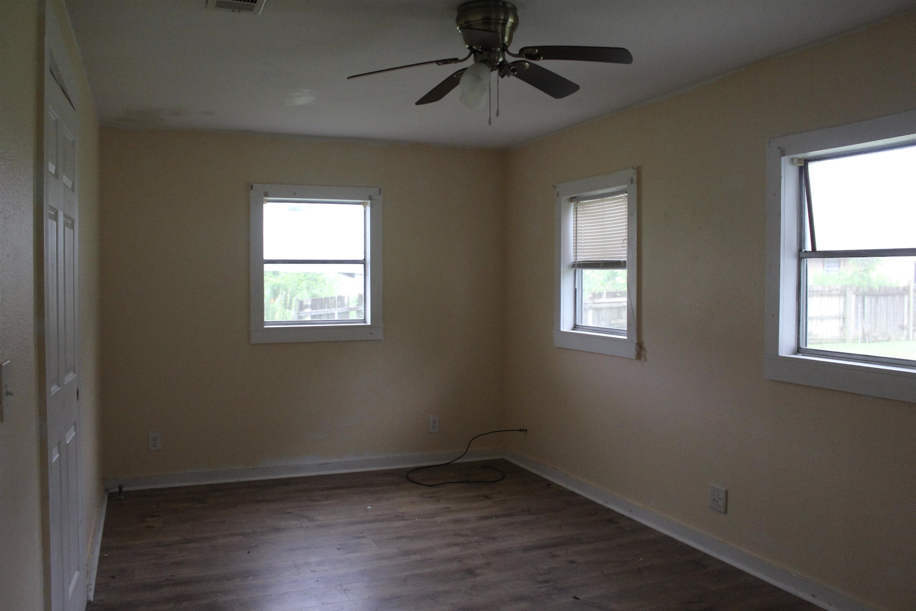 4150 Pradice Street Beaumont, TX 77705 - Photo 6 of 12