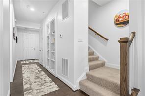 511 Rodney Lane Cranberry Township, PA 16066 - Photo 6 of 43