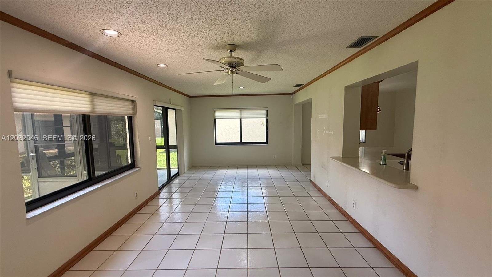 7905 Cloverfield Circle Boca Raton, FL 33433 - Photo 9 of 25