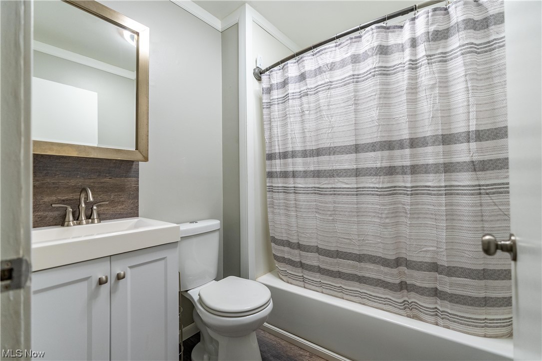 4443 Manchester Road New Franklin, OH 44319 - Photo 9 of 27 Gallery Image 9