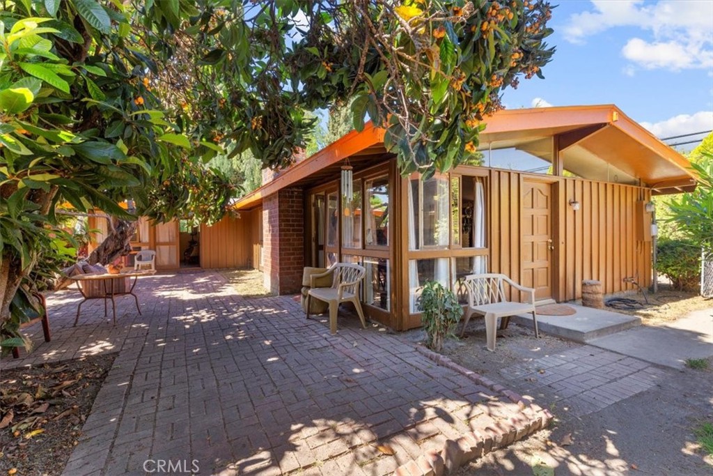 1768 Wright Street Pomona, CA 91766 - Photo 7 of 31 Front view Patio