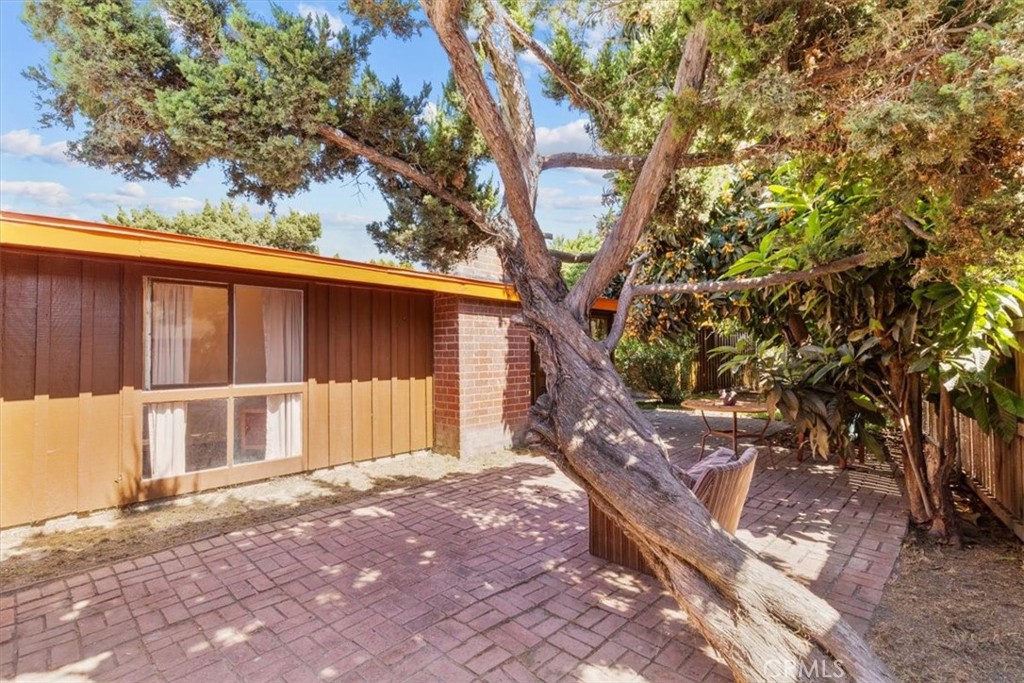 1768 Wright Street Pomona, CA 91766 - Photo 8 of 31 Side view of patio