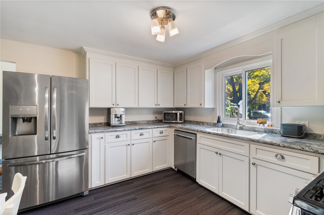 191 Pleasant Way Perinton, NY 14526 - Photo 14 of 26