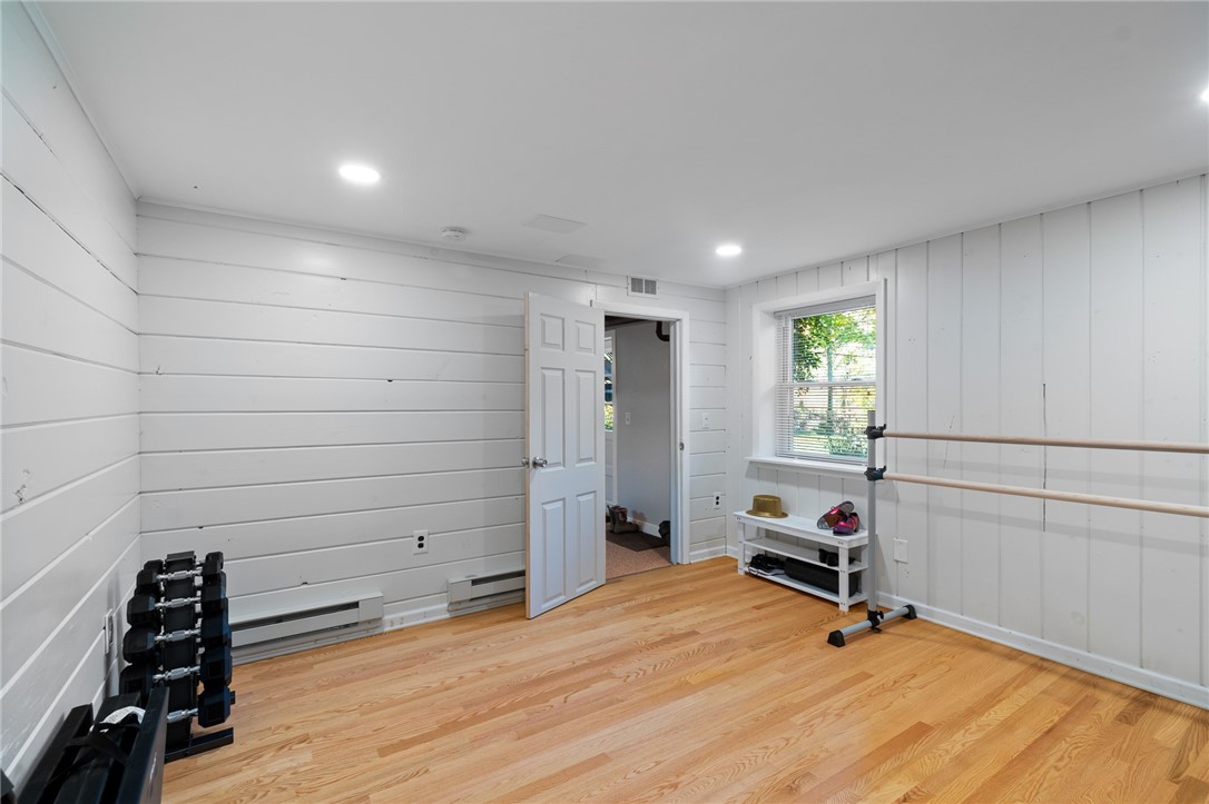 191 Pleasant Way Perinton, NY 14526 - Photo 23 of 26