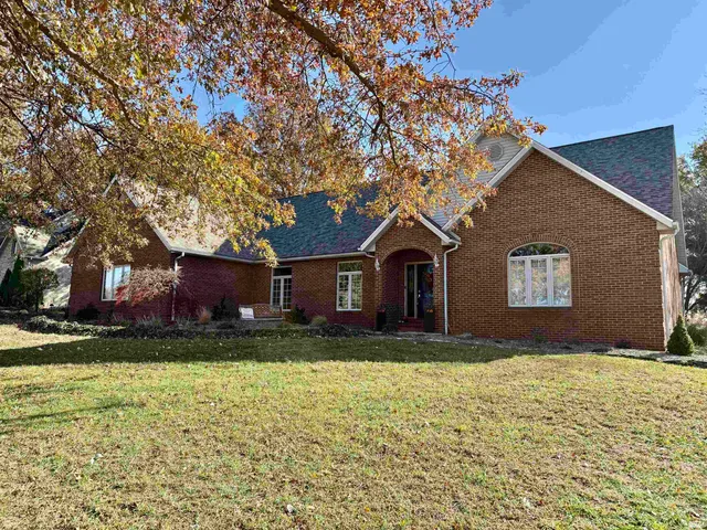 $589,700 | 913 West 20th Street, Jasper, IN 47546