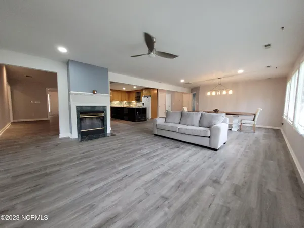 $2,400 | 104 Waccamaw Drive, Hertford, NC 27944