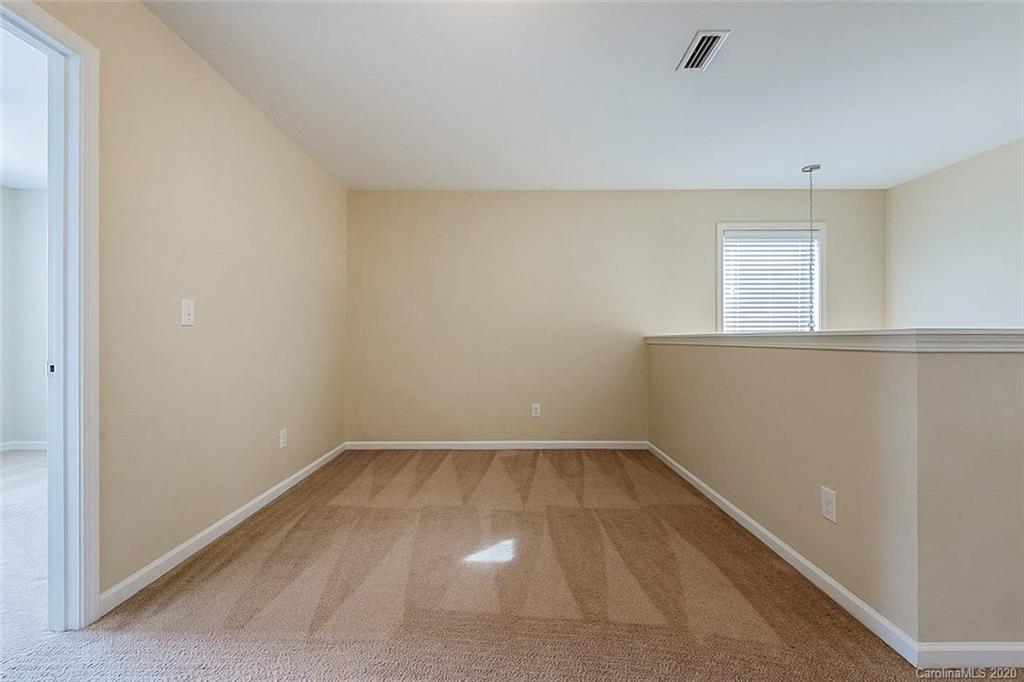 8423 Lustre Road Charlotte, NC 28215 - Photo 11 of 17 Gallery Image 11
