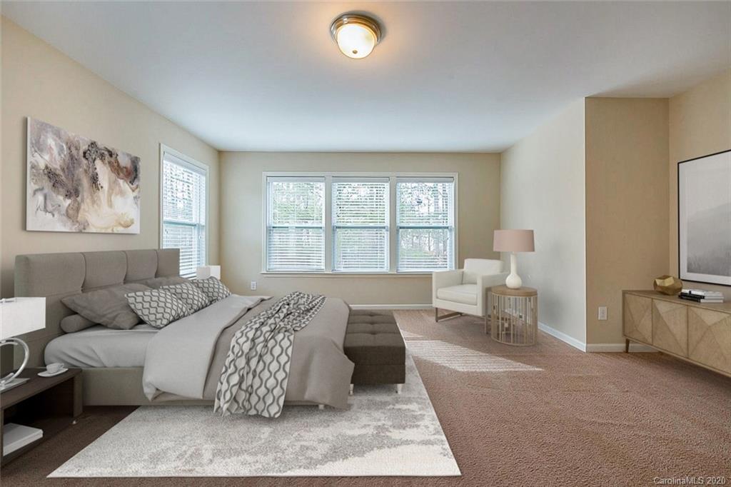 8423 Lustre Road Charlotte, NC 28215 - Photo 4 of 17 Gallery Image 4