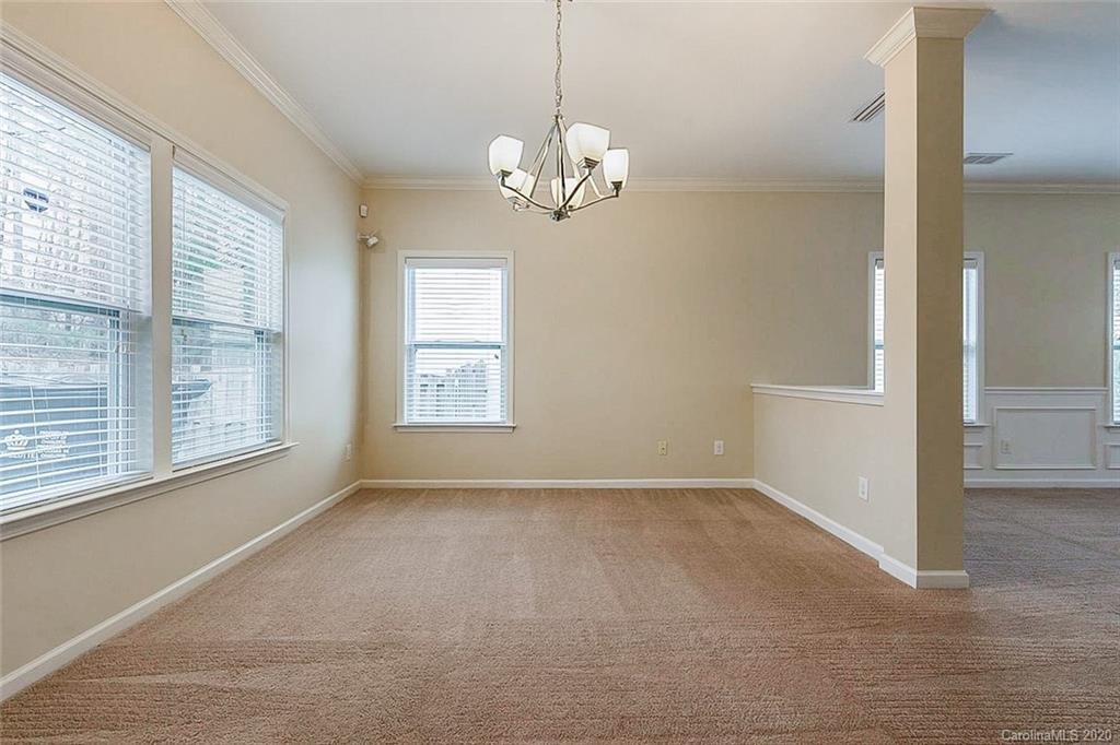 8423 Lustre Road Charlotte, NC 28215 - Photo 9 of 17 Gallery Image 9