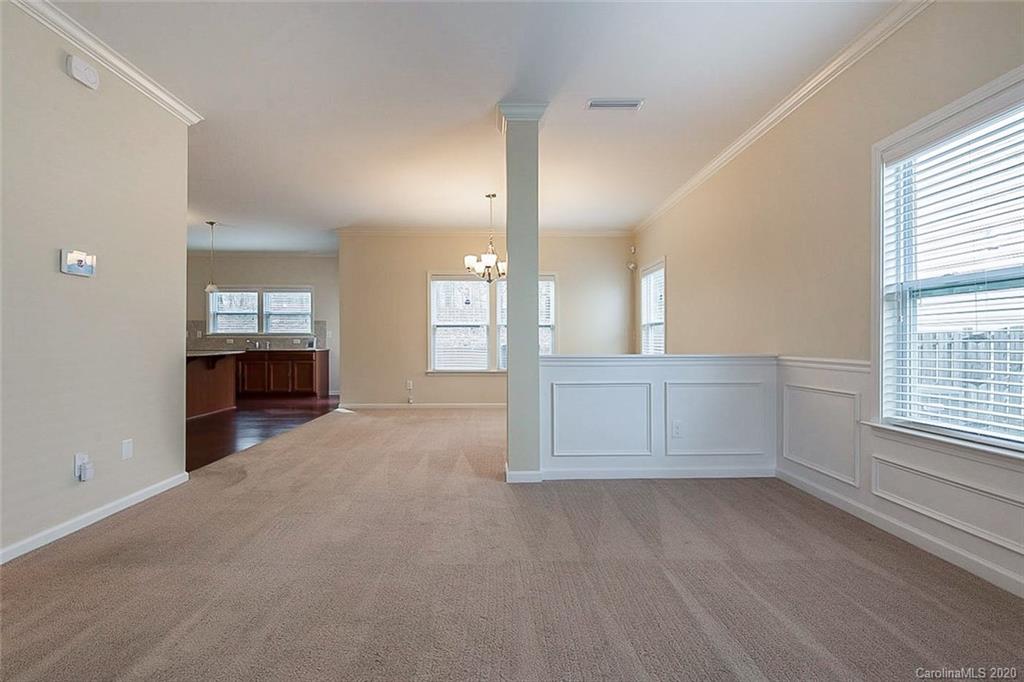 8423 Lustre Road Charlotte, NC 28215 - Photo 10 of 17 Gallery Image 10