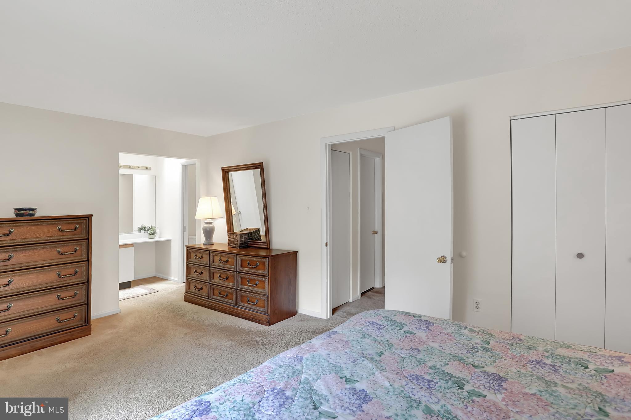 2305 Glade Bank Way Reston, VA 20191 - Photo 14 of 26 Master bedroom with walk-in closet