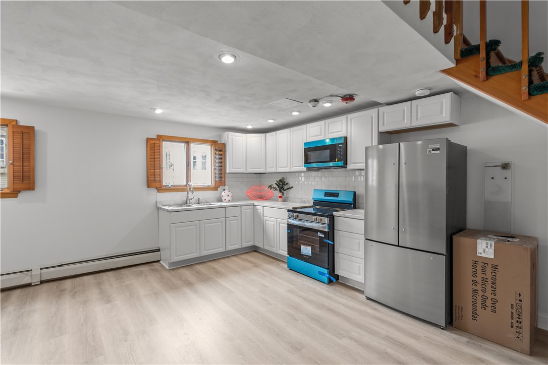 129 Academy Avenue Providence, RI 02908 - Photo 8 of 49