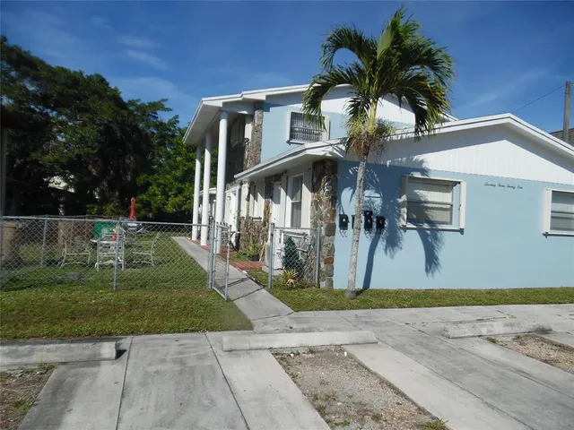 $1,450 | Undisclosed Address, Davie, FL 33024
