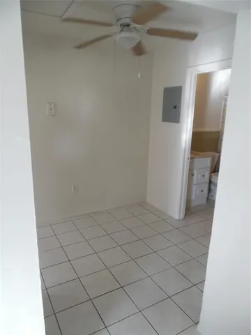 $1,450 | Undisclosed Address, Davie, FL 33024