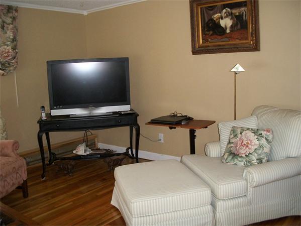 51 Elbert Road Agawam, MA 01001 - Photo 7 of 8 Gallery Image 7