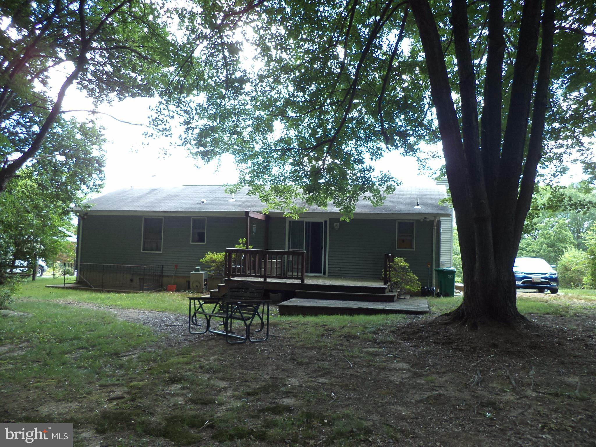 15962 Dorset Road Laurel, MD 20707 - Photo 17 of 18 Exterior (Rear)