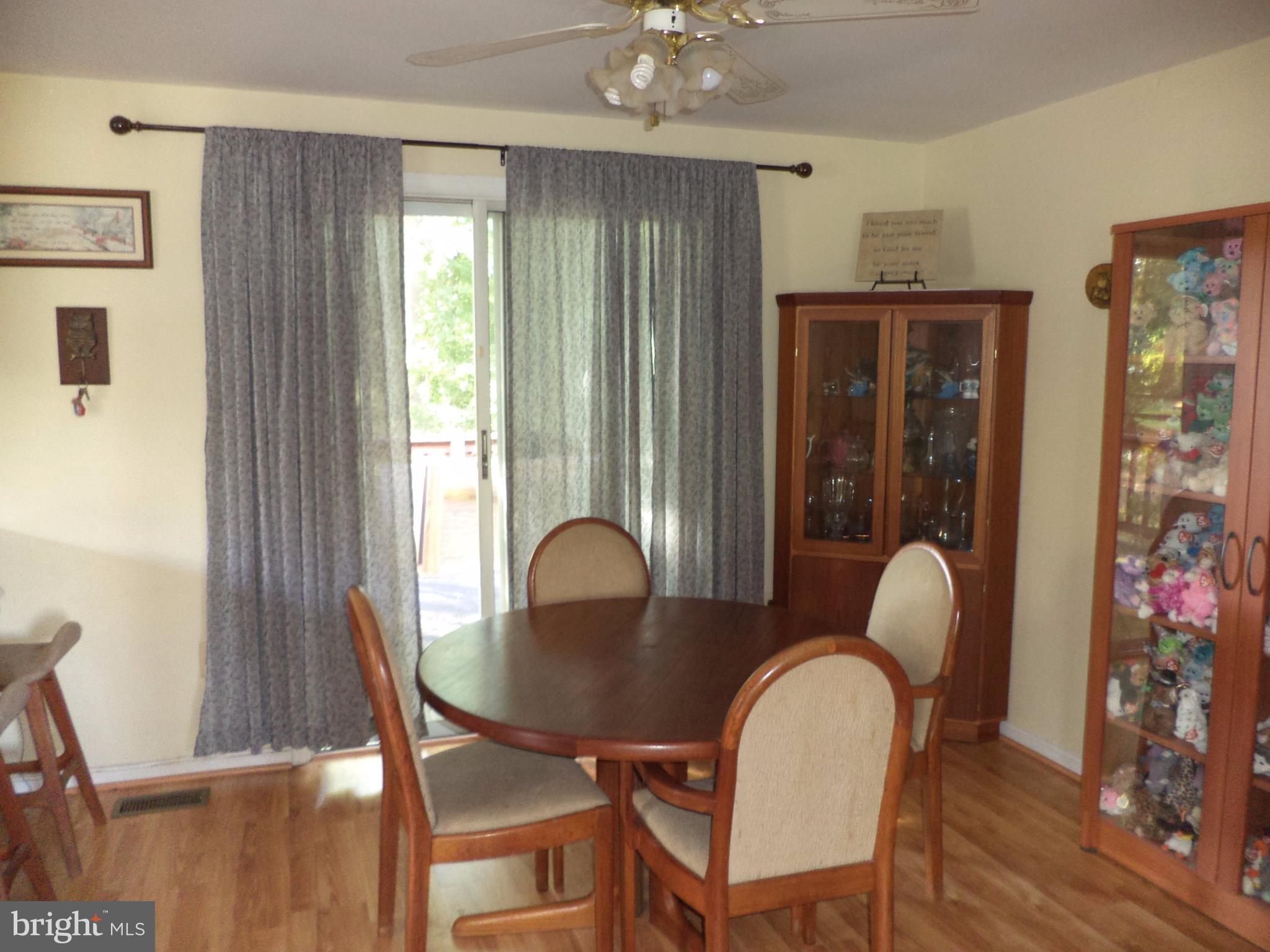 15962 Dorset Road Laurel, MD 20707 - Photo 4 of 18 Dining Room