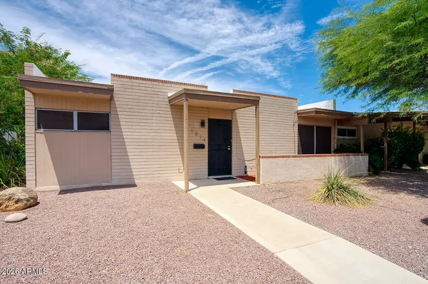 $249,900 | 1814 West Frier Drive, Phoenix, AZ 85021