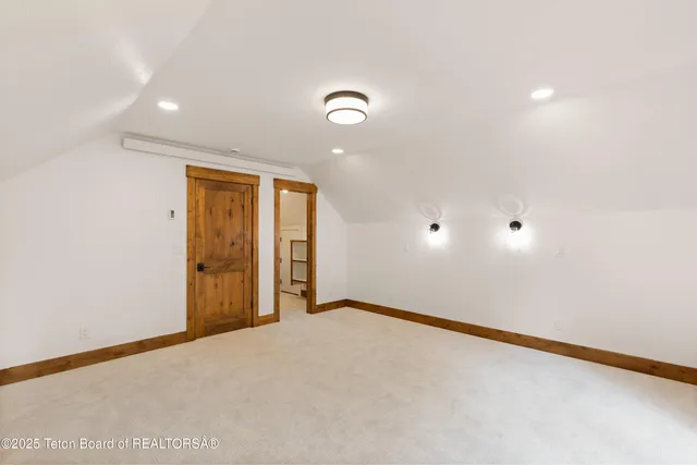 $1,050,000 | 285 Spruce Street, Alpine, WY 83128