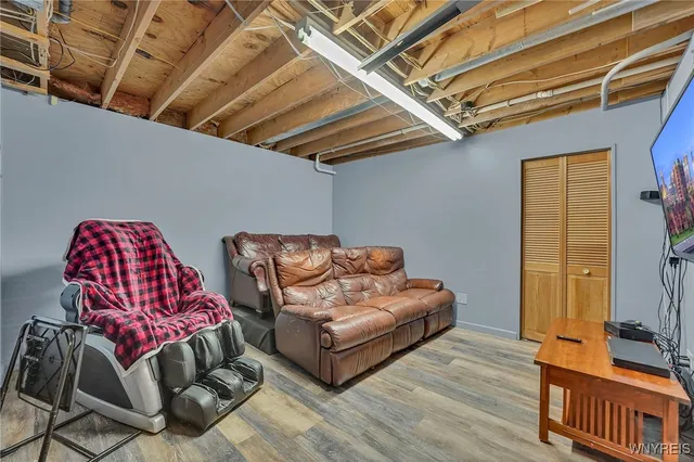 $635,000 | 6890 Heise Road, Clarence, NY 14032